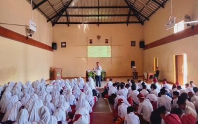 SAMBUT TAHUN AJARAN BARU, MTSN 10 KUNINGAN WUJUDKAN MADRASAH RAMAH DAN BERSAUDARA