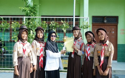SISWA PRAMUKA MTSN 10 KUNINGAN RAIH JUARA HARAPAN 2 LOMBA PIONERING DI F-PERFECT 6