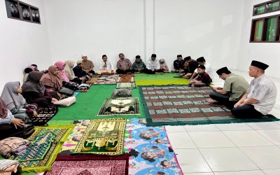 Syukuran Pembangunan Ruang Kelas Baru, Keluarga Besar MTsN 10 Kuningan Pererat Ukhuwah dalam Buka Bersama