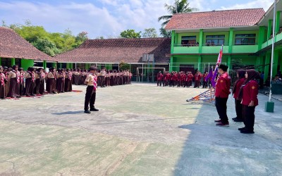 MTsN 10 Kuningan Gelar Masa Orientasi Kepramukaan bagi Siswa Kelas VII