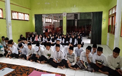 MTsN 10 Kuningan Gelar MABIT untuk Perkuat Hafalan Al-Quran Siswa Kelas Digital dan Reguler